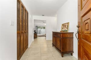 3814 17TH STREET CIRCLE, OCALA, FL 34470 Sold 11/13/25