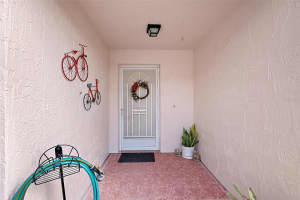 623 DELGADO AVENUE, LADY LAKE, FL 32159 - MLS#MFRG5101025