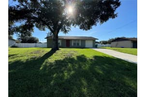 1217 Padgett Cir, LADY LAKE