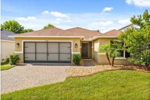 6392 Domenico Ct, GROVELAND