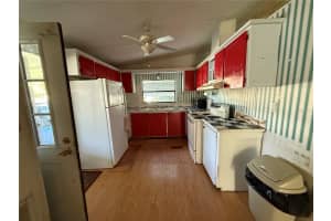 116 CYPRESS ROAD, WILDWOOD, FL 34785 - MLS#MFRG5101054