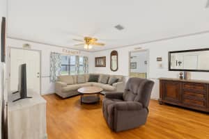 8 DOGWOOD TRAIL PASS, OCALA, FL 34472 - MLS#MFRG5101076