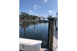 6300 PASADENA POINT BOULEVARD, GULFPORT, FL 33707 - MLS#MFRG5101114