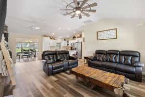 2495 COUNTY ROAD 245D, OXFORD, FL 34484 - MLS#MFRG5101125