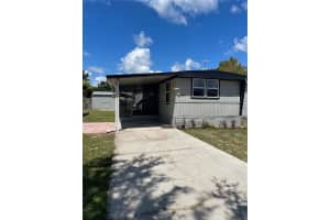 16831 Bay Ave, MONTVERDE