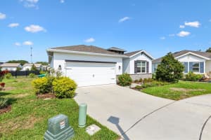 8178 PENROSE PLACE, WILDWOOD, FL 34785 - MLS#MFRG5101319