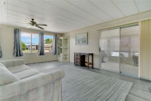 1207 APACHE CIRCLE, TAVARES, FL 32778 - MLS#MFRG5101327