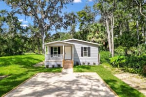 2890 CR 426E, LAKE PANASOFFKEE, FL 33538 - MLS#MFRG5101437