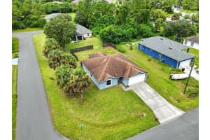 202 GORDON ROAD, PALM BAY, FL 32907 - MLS#MFRG5101440