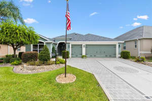 2071 TROUT COURT, THE VILLAGES, FL 32162 Sold 11/05/25