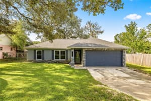 4524 Lemon St, LADY LAKE