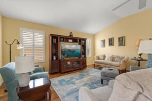 2543 FLINTSHIRE AVENUE, THE VILLAGES, FL 32162 Sold 11/25/25