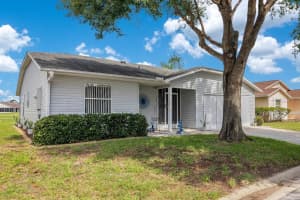 32901 TIMBERWOOD DR, LEESBURG, FL 34748 - MLS#MFRG5101506