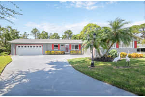 35518 Cedar Ln, LEESBURG