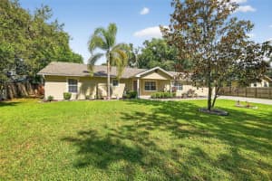 130 JOHNS STREET, MOUNT DORA, FL 32757 - MLS#MFRG5101529