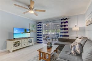 5242 Opal Ln #203, NEW PORT RICHEY