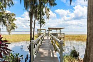 35215 Harbor Shores Rd, LEESBURG
