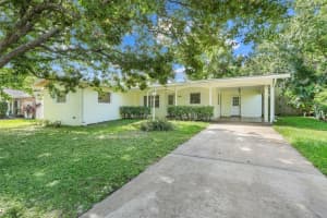 798 WATERVIEW DRIVE, CLERMONT, FL 34711 - MLS#MFRG5101646