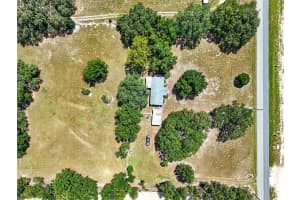 37820 ROLLING ACRES ROAD, LADY LAKE, FL 32159 - MLS#MFRG5101652