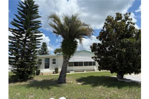 1440 NASSAU CIRCLE, TAVARES, FL 32778 - MLS#MFRG5101654