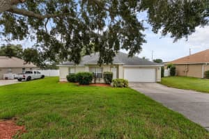 9839 CRENSHAW CIR, CLERMONT, FL 34711 - MLS#MFRG5101656