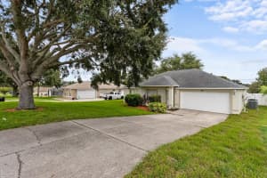 9839 CRENSHAW CIR, CLERMONT, FL 34711 - MLS#MFRG5101656