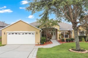 110 Compass Rose Dr, GROVELAND