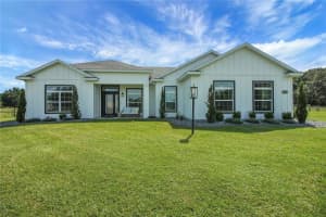 10757 County Road 223, OXFORD