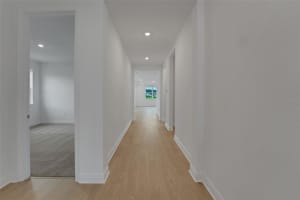 1007 FIESTA KEY CIRCLE, LADY LAKE, FL 32159 Sold 10/20/25