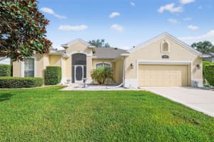 5135 Aurora Dr, LEESBURG