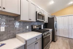 7596 ALICIA AVENUE, THE VILLAGES, FL 34762 - MLS#MFRG5101785