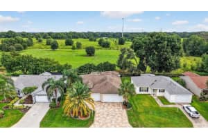 323 Olanta Dr, THE VILLAGES