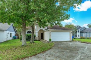 1032 Alpug Ave, OVIEDO