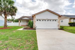 7820 LAUREL OAK LANE, KISSIMMEE, FL 34747 - MLS#MFRG5101806