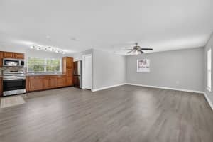 705 MIKE AVENUE, FRUITLAND PARK, FL 34731 - MLS#MFRG5101834