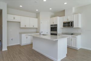 268 MEREDITH BOULEVARD, WINTER HAVEN, FL 33881 - MLS#MFRG5101852