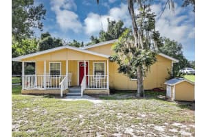 510 PHILLIPS LANE, WILDWOOD, FL 34785 - MLS#MFRG5101907