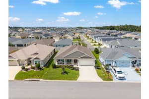 1752 USREY COURT, THE VILLAGES, FL 34762 Sold 10/23/25