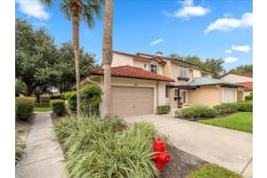 1124 AVENIDA DE LAS CASAS #1124, LADY LAKE, FL 32159 - MLS#MFRG5101955