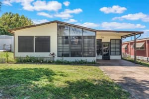 28550 HELENA RUN DRIVE, LEESBURG, FL 34748 - MLS#MFRG5101975