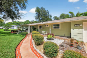 1620 CRESTVIEW DRIVE, MOUNT DORA, FL 32757 Sold 12/22/25