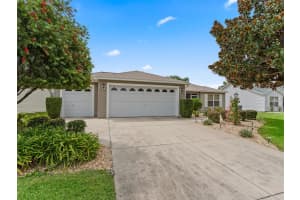 1002 GOLDEN GROVE DRIVE, THE VILLAGES, FL 32162 Sold 10/17/25