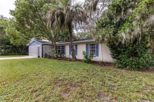 1330 CAMBRIDGE DRIVE, LEESBURG, FL 34748 Sold 10/16/25