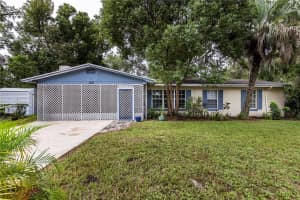 1330 CAMBRIDGE DRIVE, LEESBURG, FL 34748 Sold 10/16/25