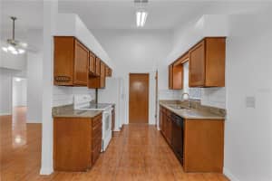 10851 LOG HOUSE ROAD, CLERMONT, FL 34711 - MLS#MFRG5102083