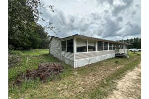 24545 SE HIGHWAY 450, UMATILLA, FL 32784 - MLS#MFRG5102093