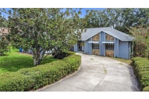 746 CAMBRIDGE WAY, LAKE WALES, FL 33853 - MLS#MFRG5102095