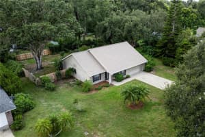 4180 WOOD DRIVE, MOUNT DORA, FL 32757 - MLS#MFRG5102135