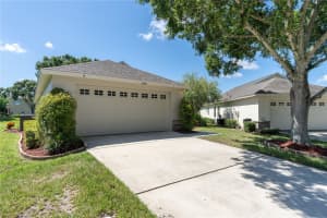 698 LAKE CLARK PLACE, LAKELAND, FL 33813 - MLS#MFRG5102163