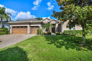 410 Sauvignon Way, GROVELAND
